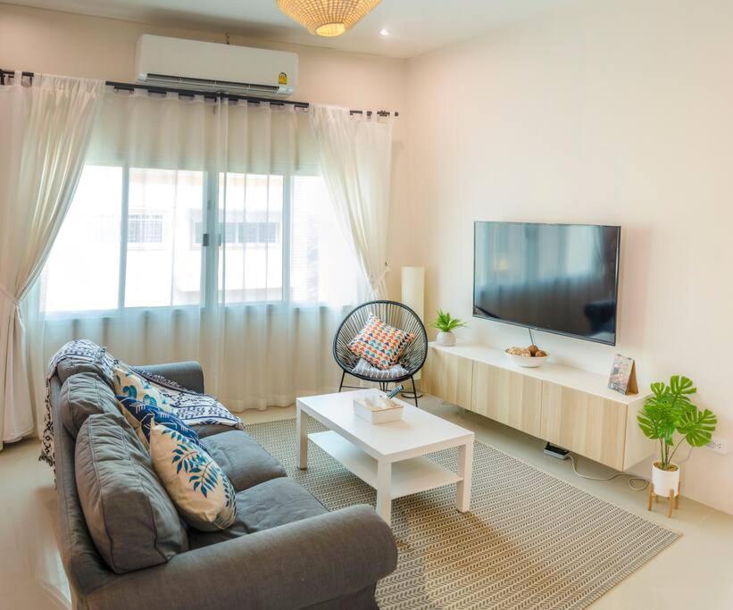 100Sqm 2 Bed Apartment Sukhothai City Buitenkant foto